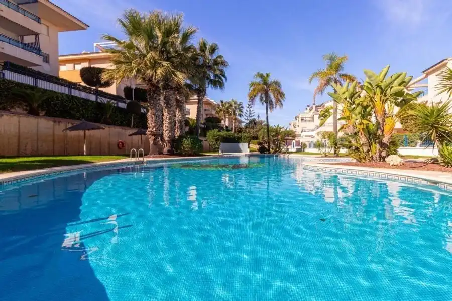 Piscina de Apartament en venda en Pueblo Latino