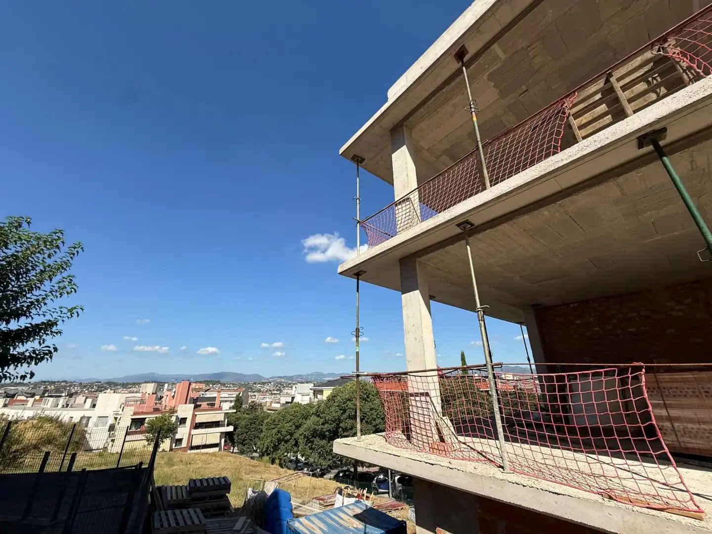Vista exterior de Piso en venta en Les Franqueses del Vallès con Aire acondicionado y Balcón