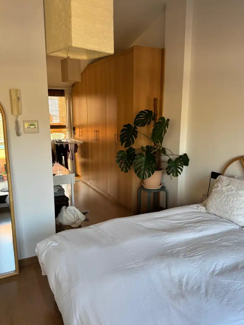 Habitación de Ático en venta en Badalona con Aire acondicionado, Calefacción y Terraza