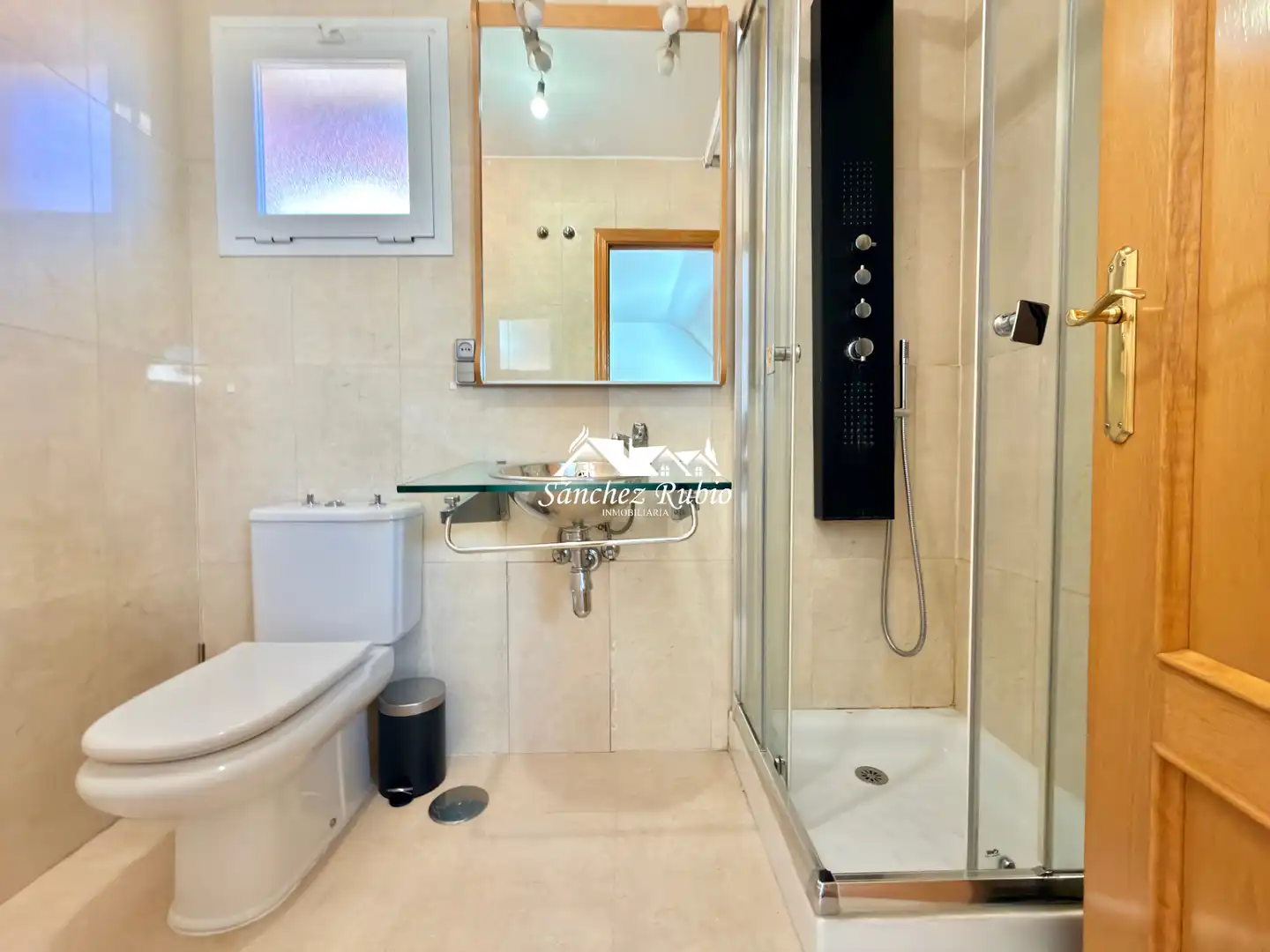 Baño de Piso en venta en Torrelodones con Calefacción, Parquet y Terraza