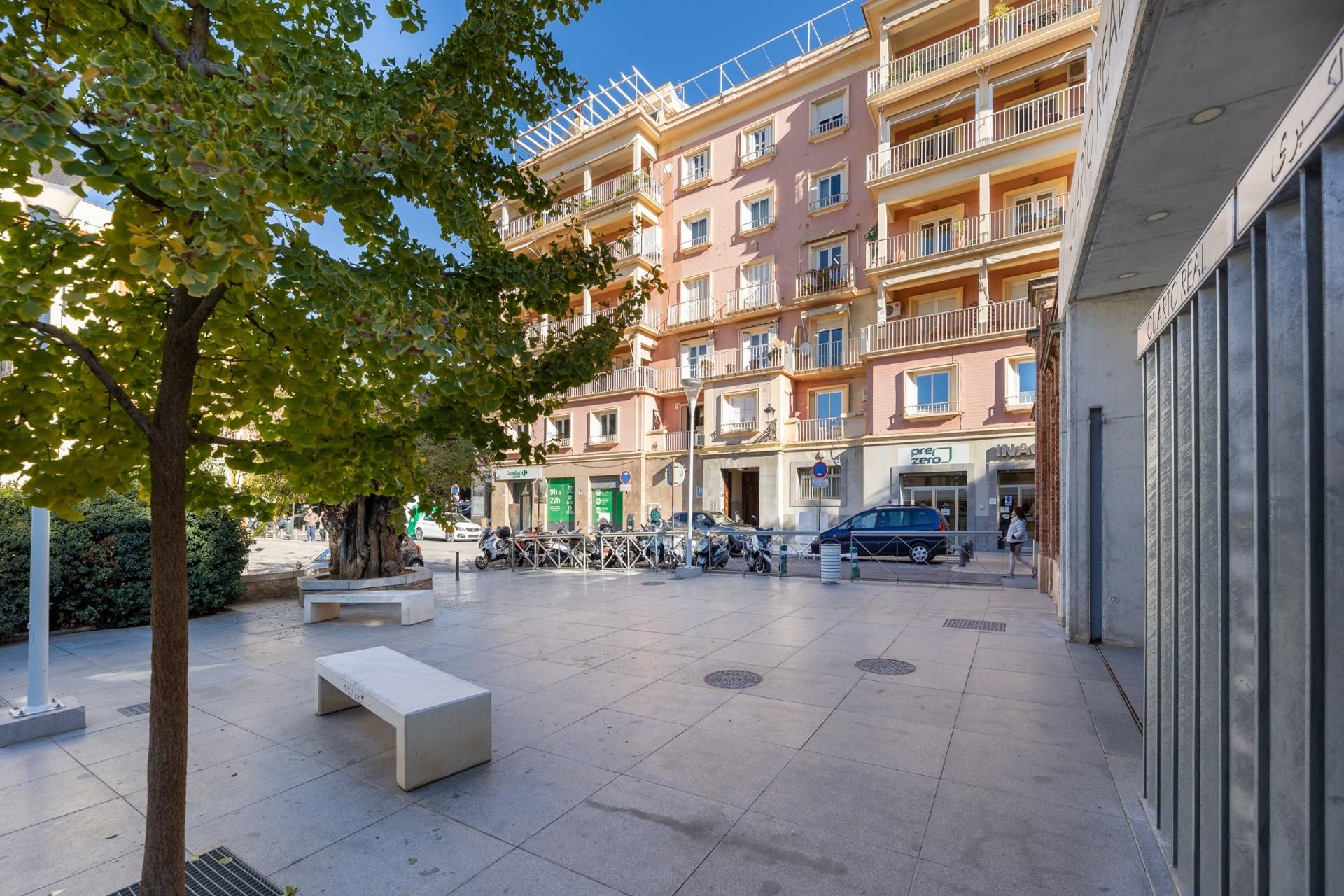 Exterior view of Flat for sale in  Granada Capital  with Air Conditioner