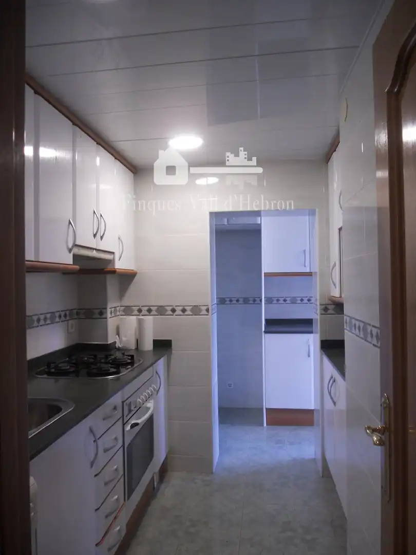 Cocina de Piso en venta en Barcelona con Terraza y Balcón