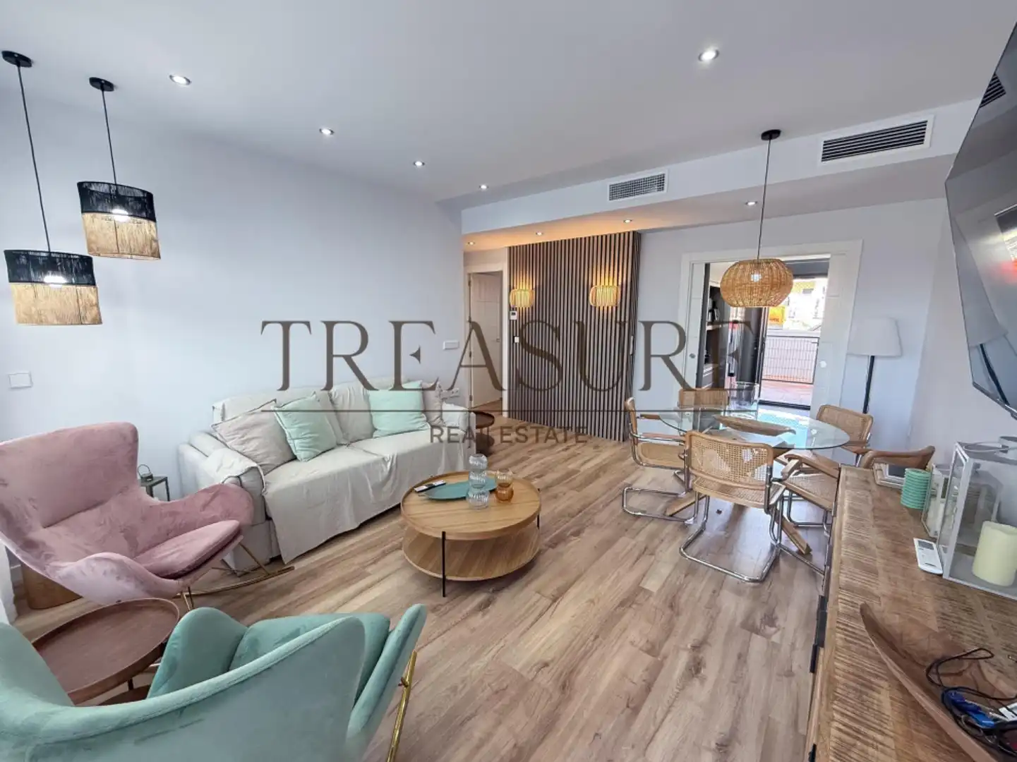 Sala d'estar de Planta baixa en venda en Mazarrón amb Jardí privat, Terrassa i Piscina