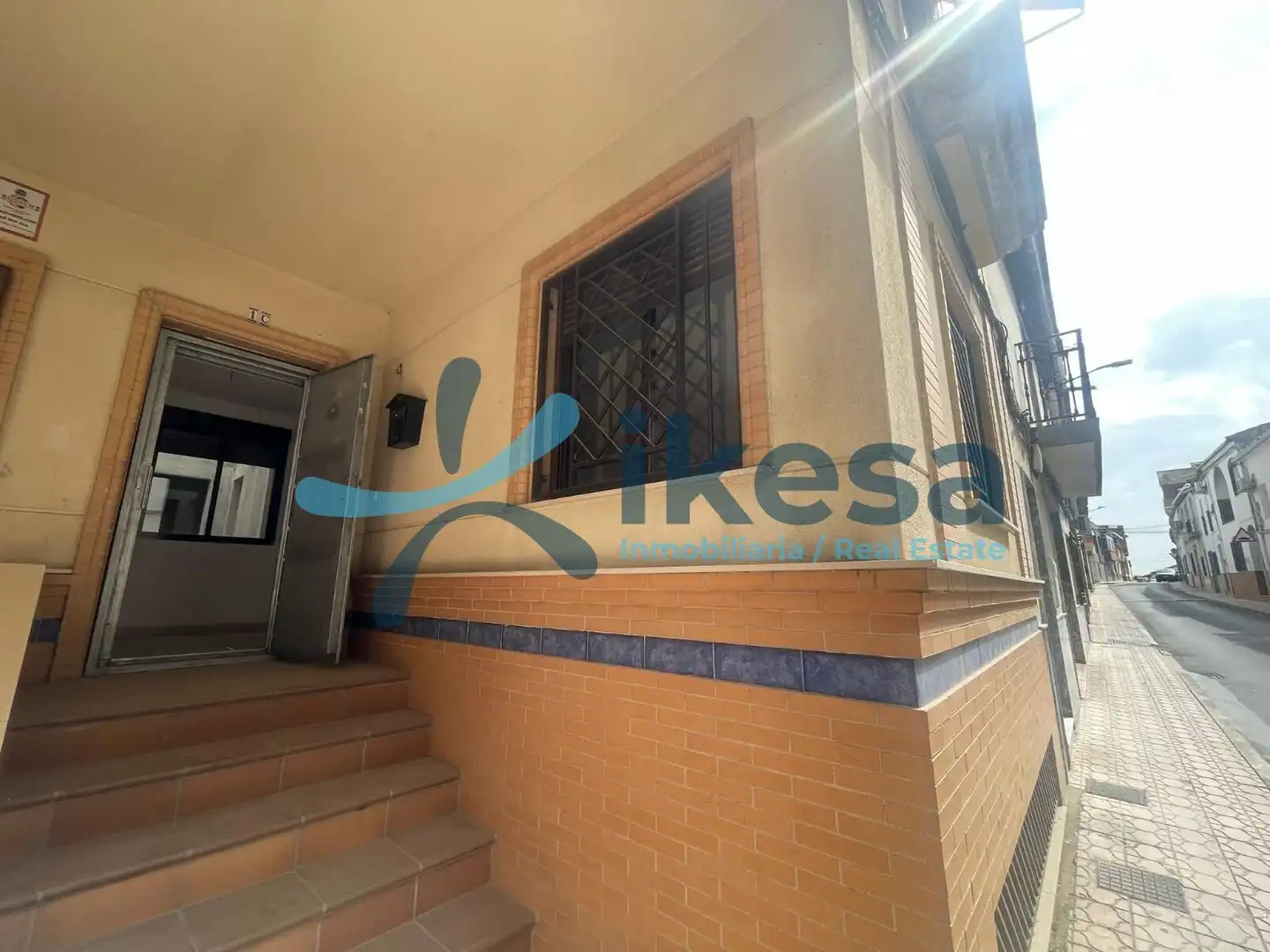 Vista exterior de Piso en venta en Mengíbar