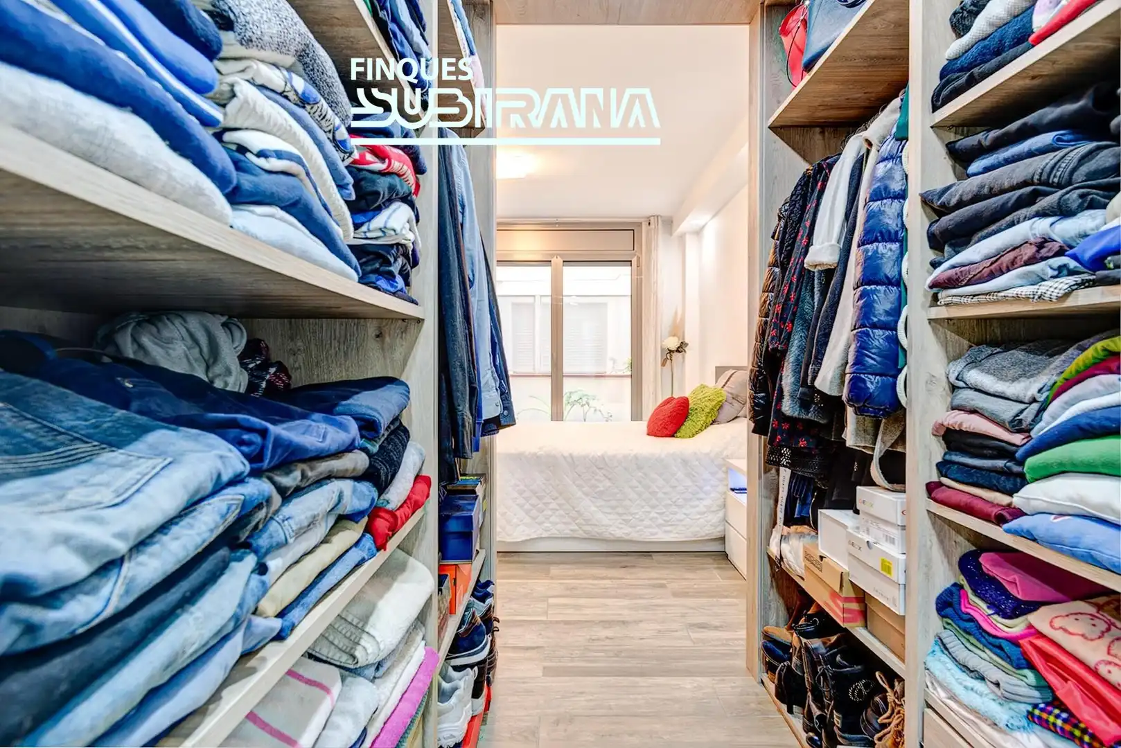 Piso en venta en Igualada con Balcón