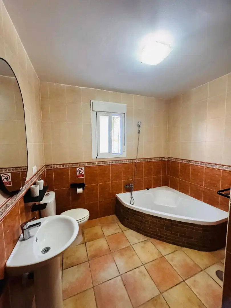 Bathroom of Houses for sale in Chiclana de la Frontera  with Air Conditioner, Private garden and Storage room