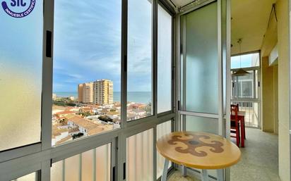 Dormitori de Apartament en venda en Sueca amb Jardí privat, Terrassa i Piscina comunitària