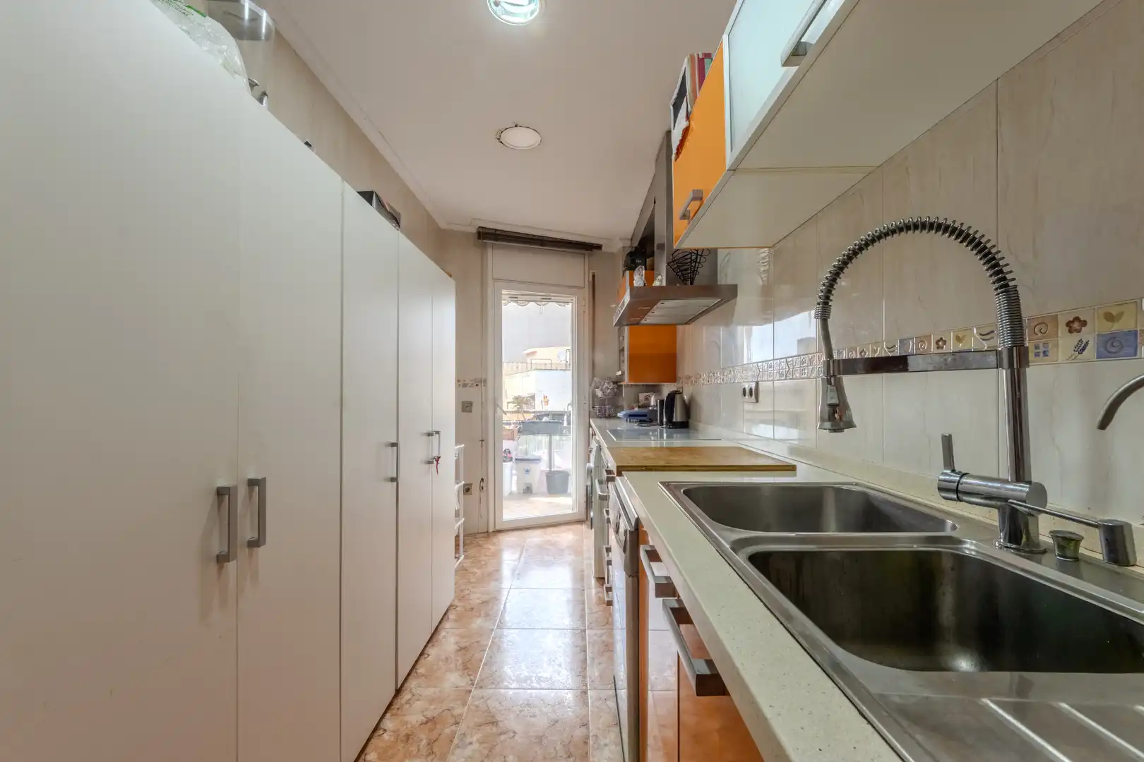 Küche von Wohnung zum Verkauf in Tarragona mit Klimaanlage, Heizung und Abstellraum