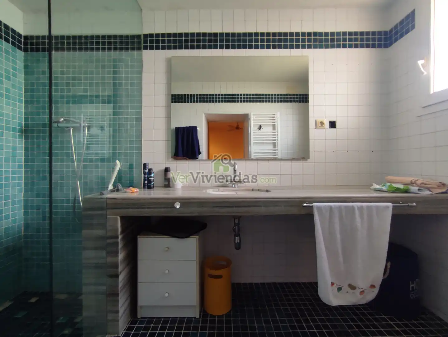 Baño de Casa o chalet en venta en Esparreguera con Calefacción, Jardín privado y Parquet