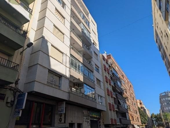 Vista exterior de Pis en venda en Oliva amb Aire condicionat i Balcó