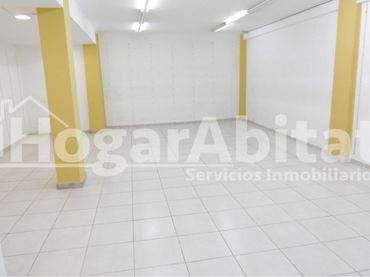 Local comercial en venta en Calle enmedio