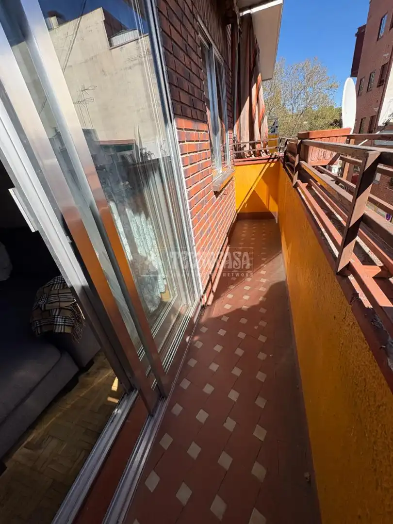 Balcony of Flat for sale in Madrid  with Air Conditioner
