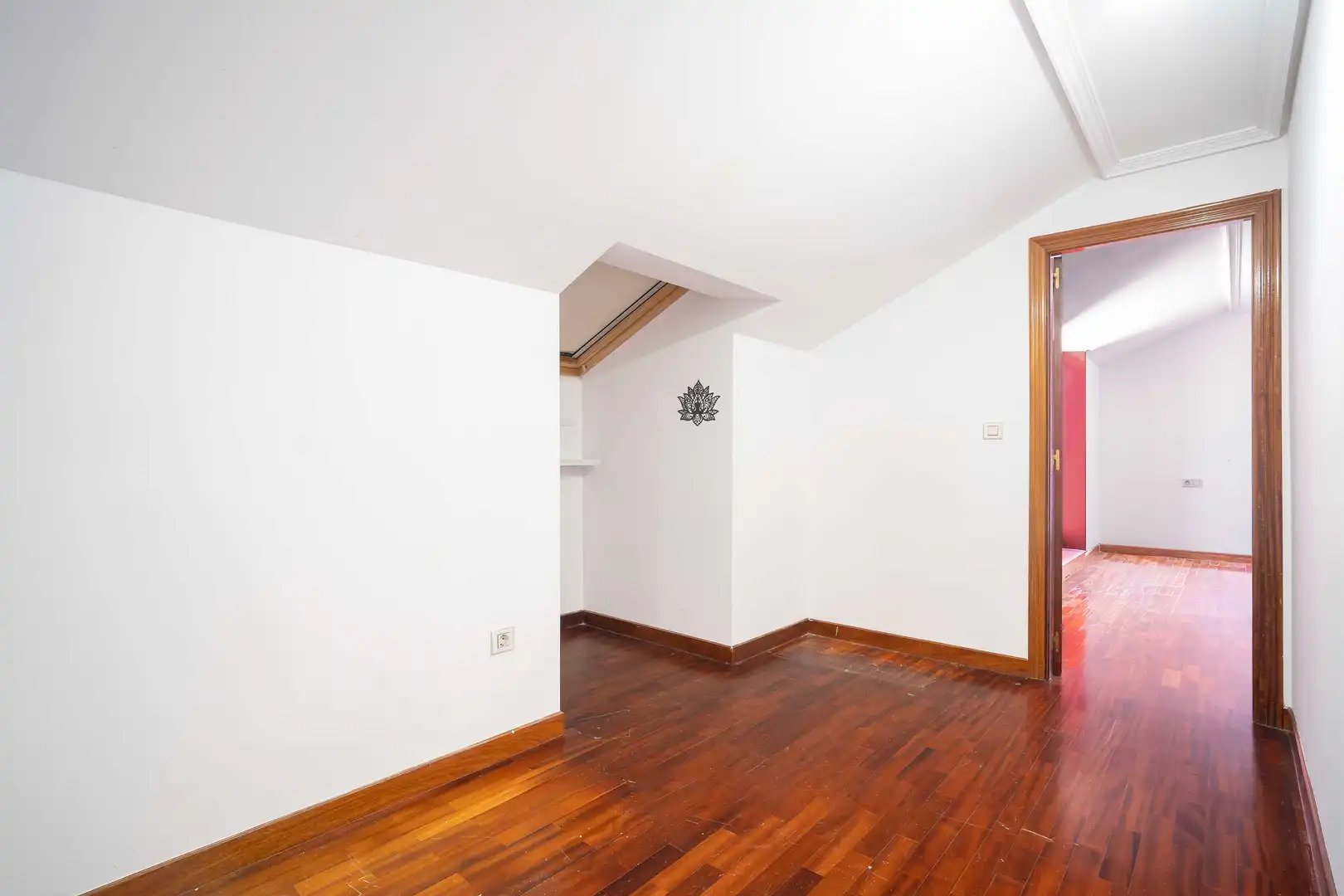 Dúplex en venta en Oleiros con Calefacción, Trastero y Piscina