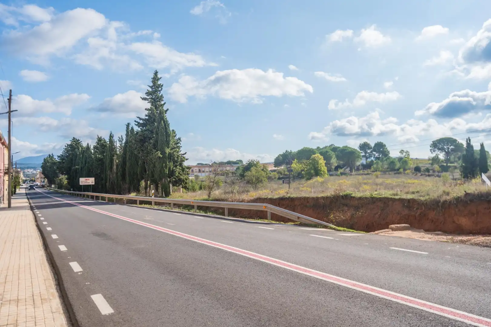 Vista exterior de Casa o xalet en venda en Requena, Valencia