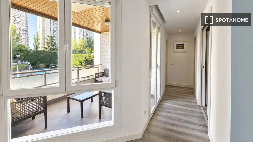 Wohnung zur Miete in Fuencarral - El Pardo