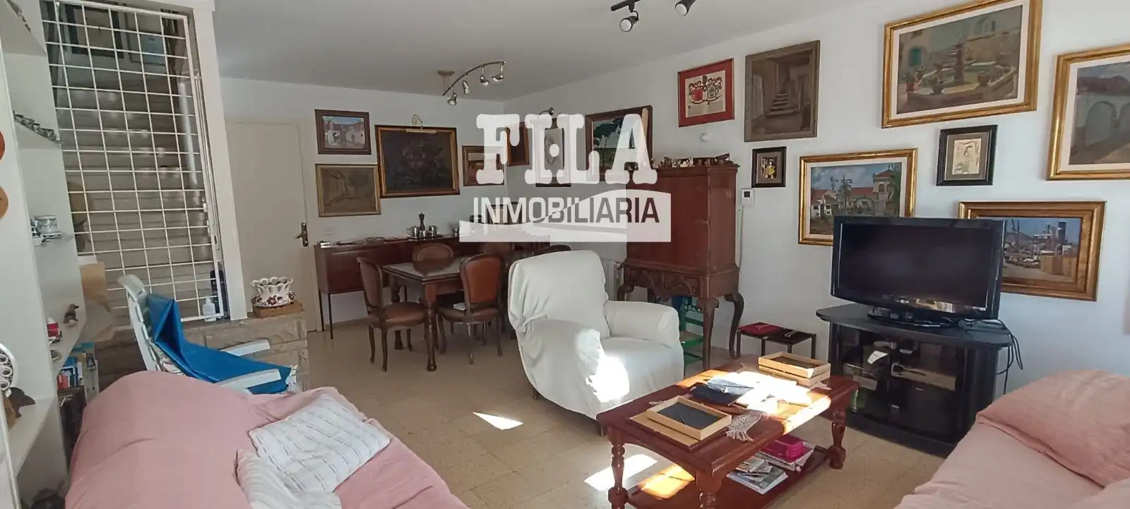 Casa adosada en venta en Sant Salvador