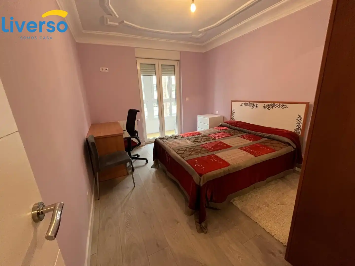 Room in Calle LAS CALZADAS, Villa Pilar