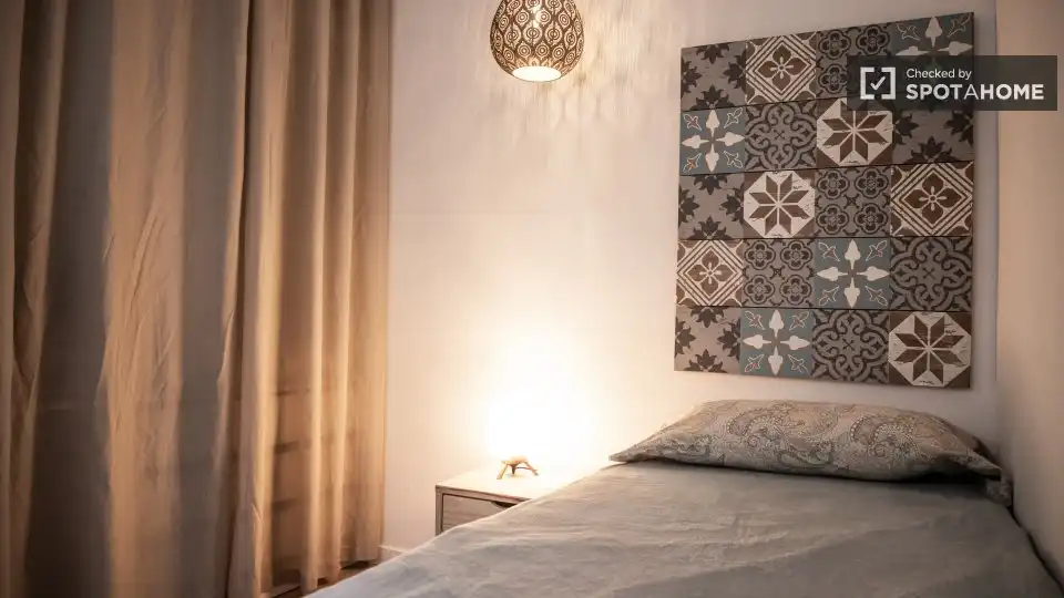 Flat for rent in Gaztambide