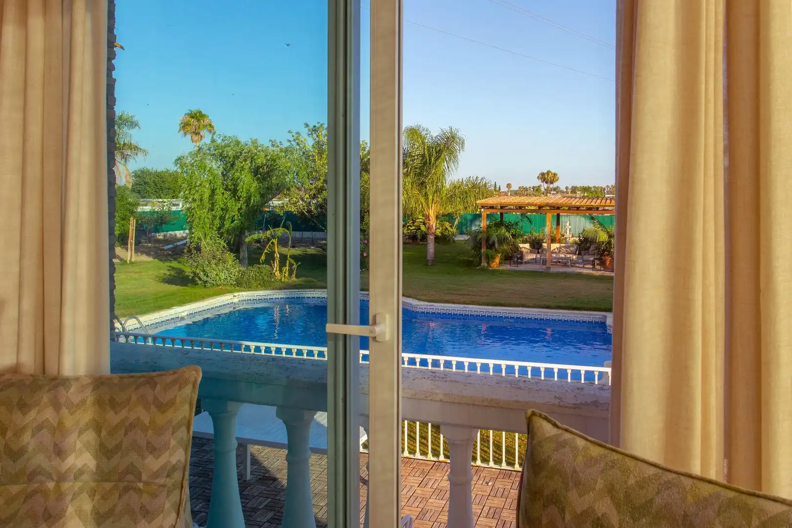 Chalet con piscina en venta en Caballero Bonald - San José Obrero - Guadalcacín, imagen 100