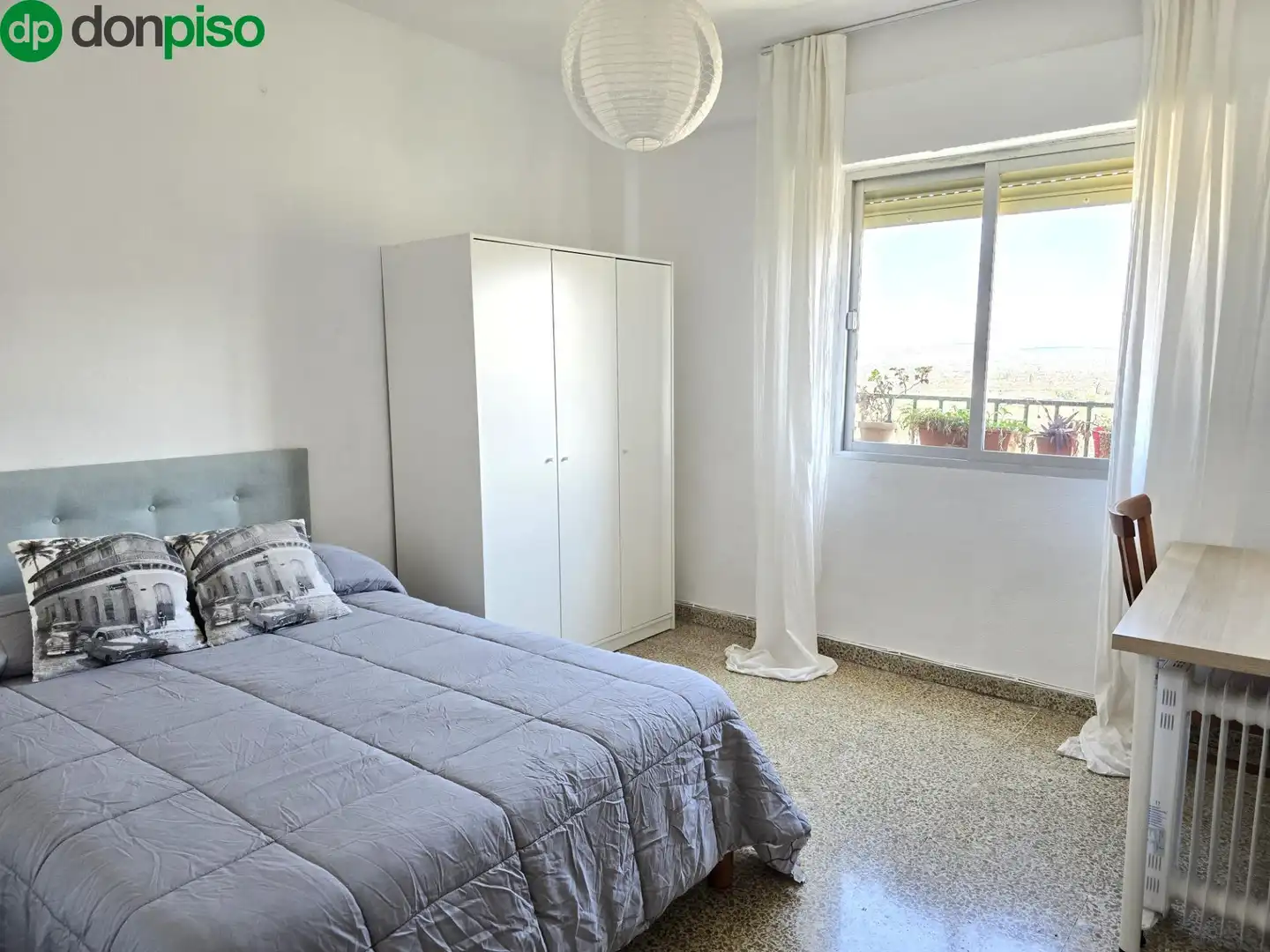 Flat for rent in Calle HENRIQUEZ DE JORQUERA, Cartuja