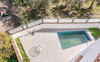 Piscina de Casa o xalet en venda en El Pinar amb Aire condicionat, Terrassa i Piscina