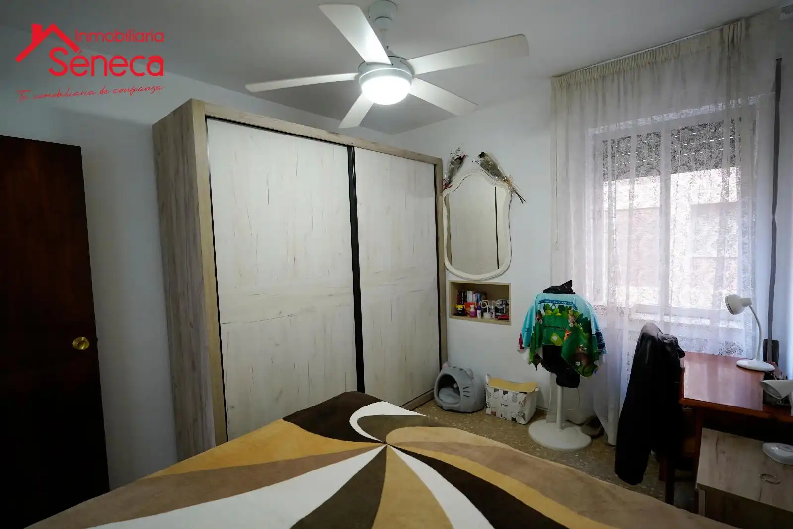 Bedroom of Flat for sale in Córdoba  with Air Conditioner and Heating