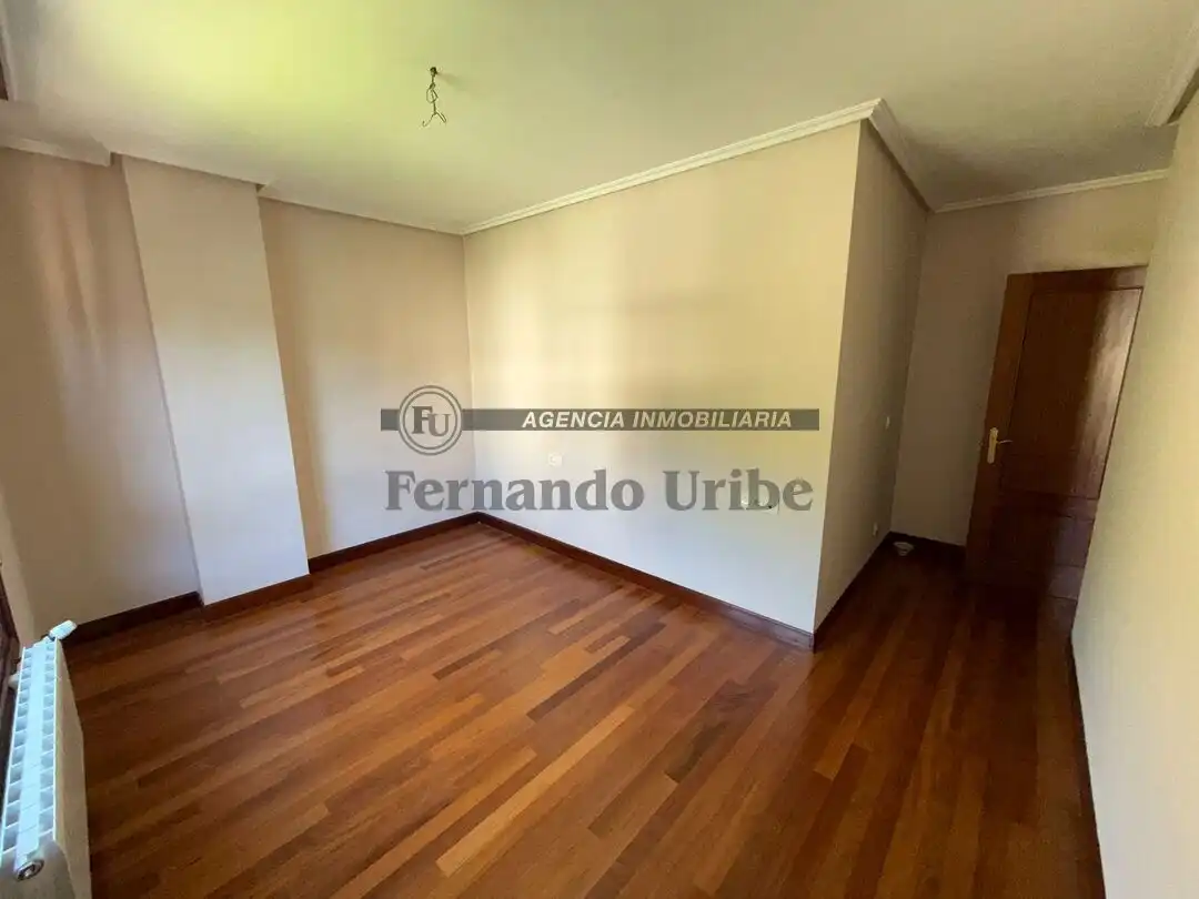 Vista exterior de Dúplex en venta en Berriz con Calefacción, Terraza y Trastero