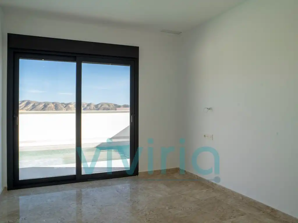 Dormitori de Casa o xalet en venda en La Nucia amb Jardí privat