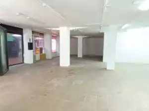 Local comercial en venta en Calle Garcilaso, imagen 8