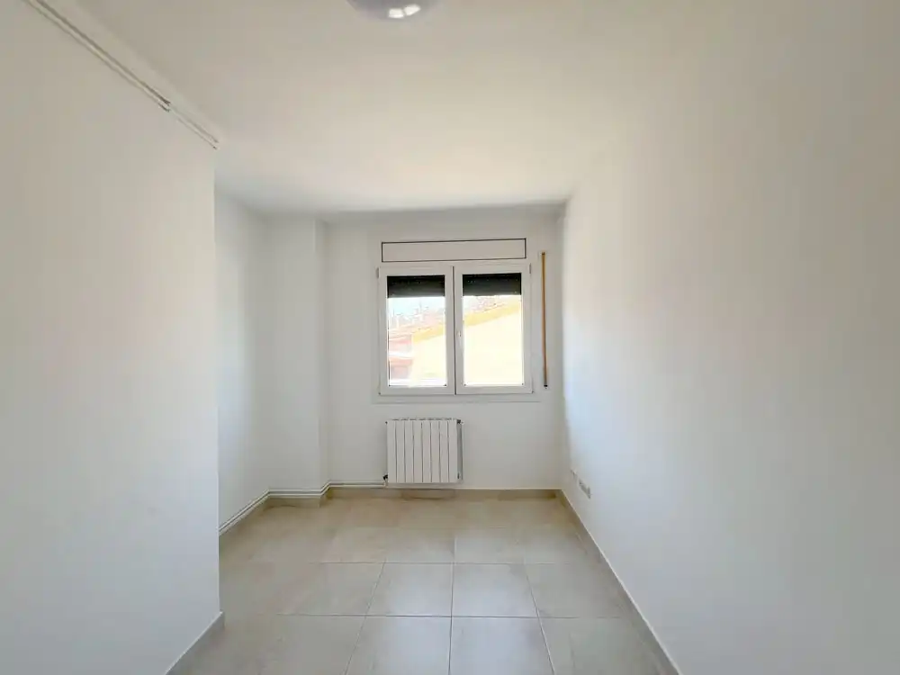 Bedroom of Flat for rent in L'Espluga de Francolí  with Heating, Terrace and Balcony