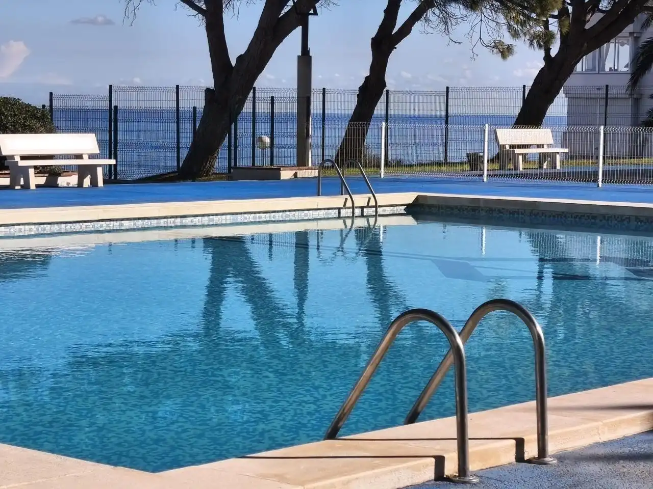 Piscina de Piso en venta en Santa Pola con Aire acondicionado y Terraza