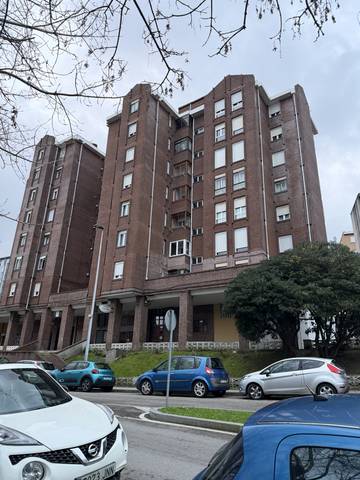 Local comercial en Venta en Calle Fernando de los Ríos, 99 en Los Castros