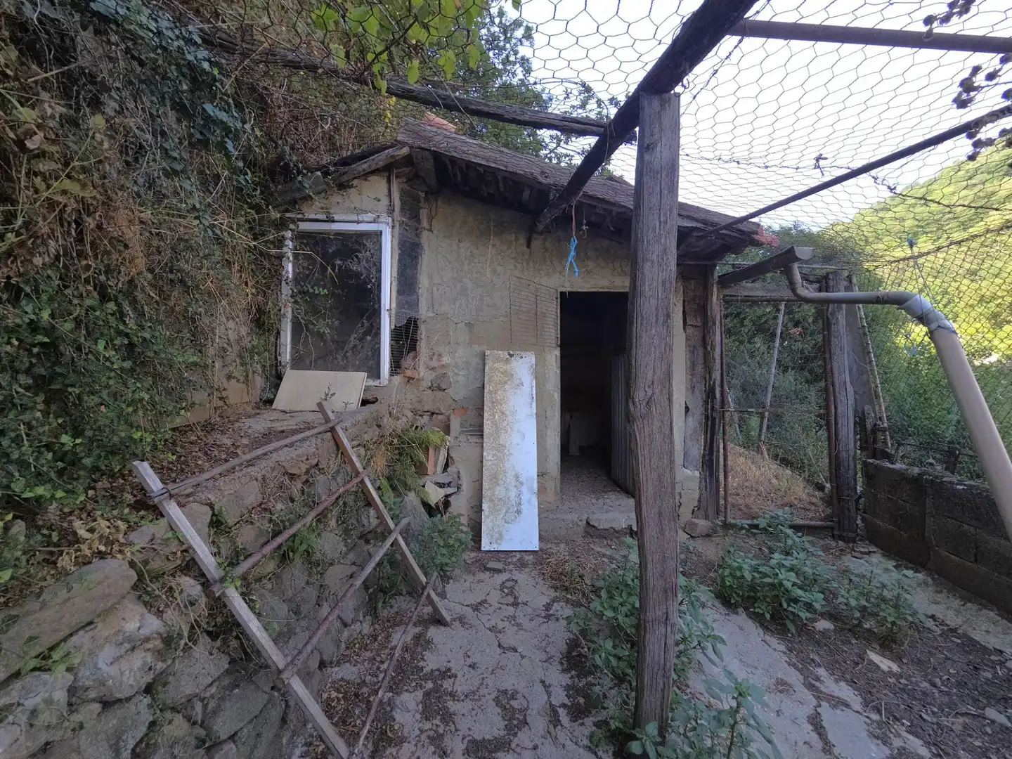 Vista exterior de Casa o xalet en venda en Aller amb Calefacció, Jardí privat i Terrassa