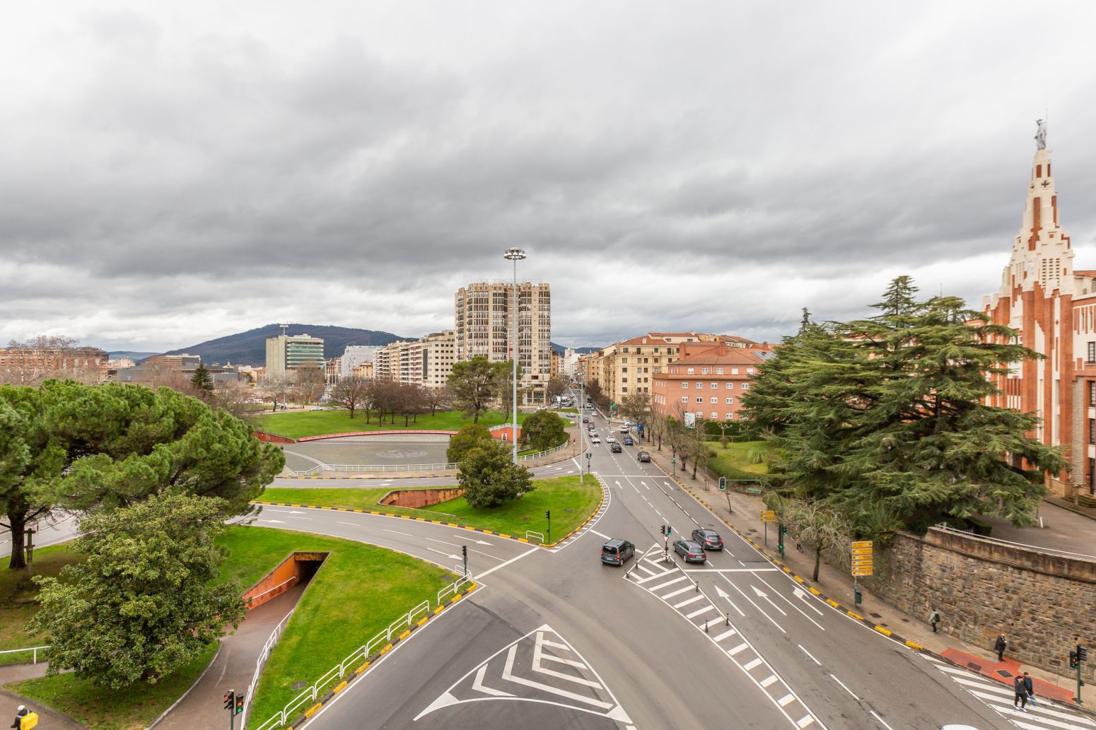Vista exterior de Piso en venta en  Pamplona / Iruña con Calefacción, Parquet y Terraza