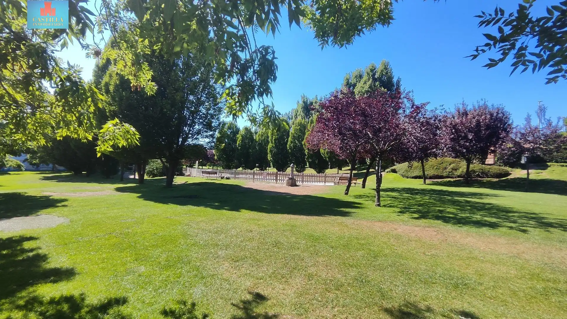 Vista exterior de Piso en venta en Ávila con Calefacción, Jardín privado y Trastero