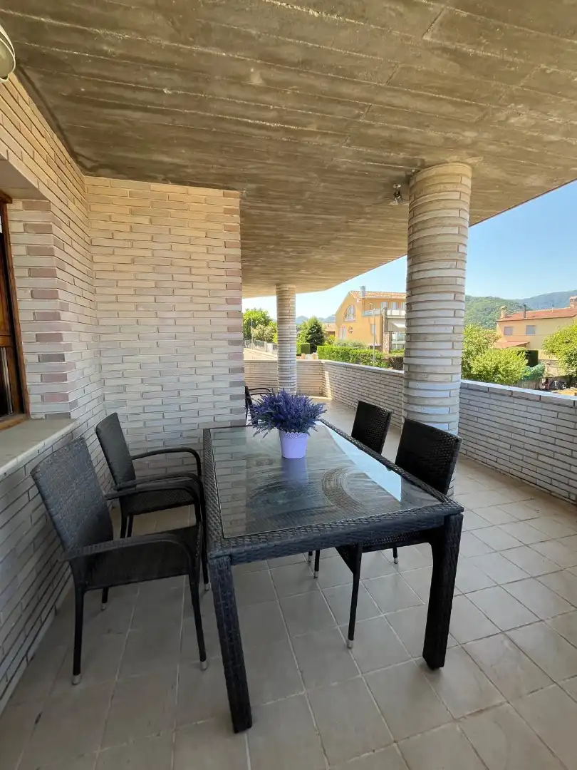Terraza de Casa o chalet en venta en Olot con Aire acondicionado, Calefacción y Jardín privado