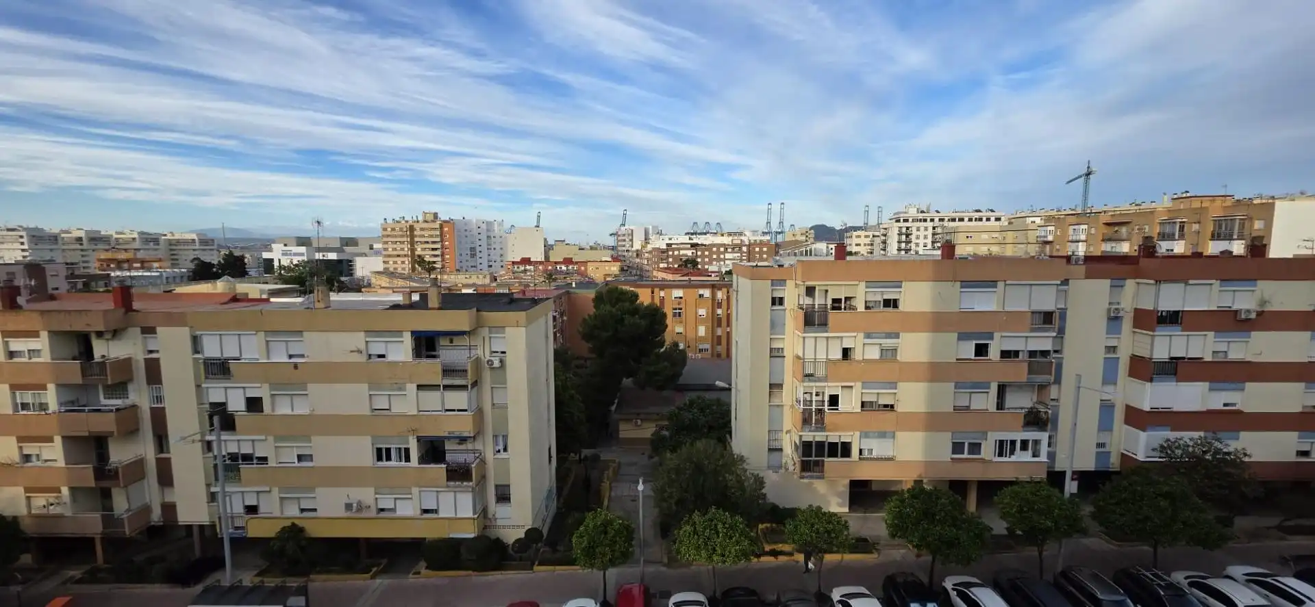 Vista exterior de Pis en venda en Algeciras