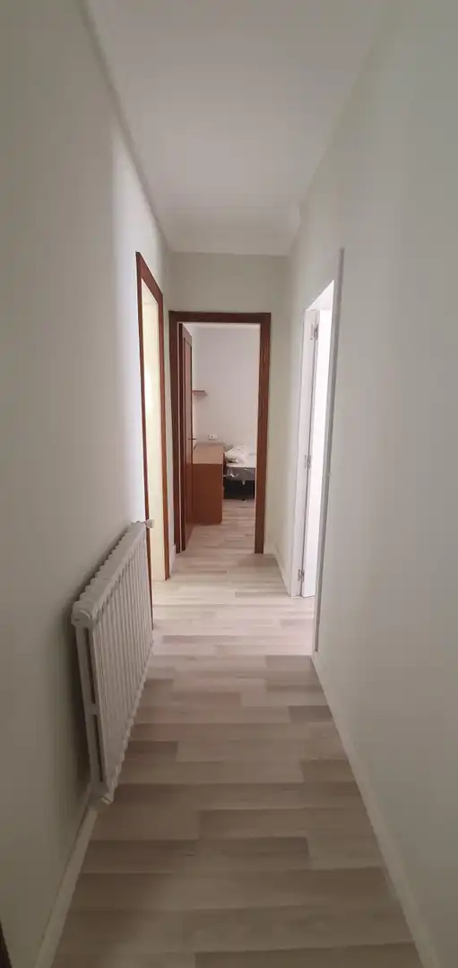 Wohnung zur Miete in Mollerussa mit Klimaanlage, Terrasse und Möbliert