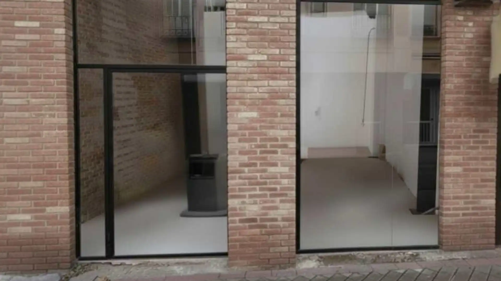 Local de lloguer a Avenida de la Ciudad de Barcelona, Pacífico, Retiro