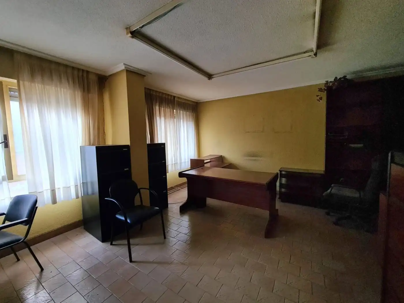 Office for rent in Santander