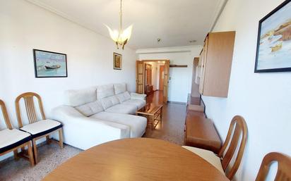 Sala d'estar de Pis en venda en Elche / Elx amb Terrassa i Balcó