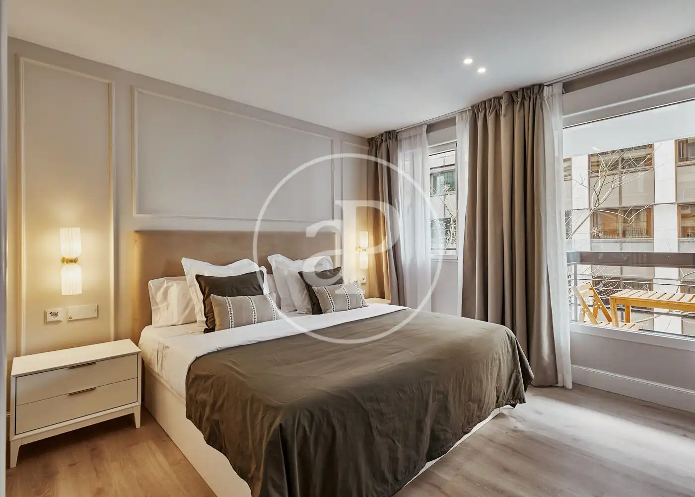 Bedroom of Flat for sale in Madrid  with Air Conditioner, Heating and Terrace