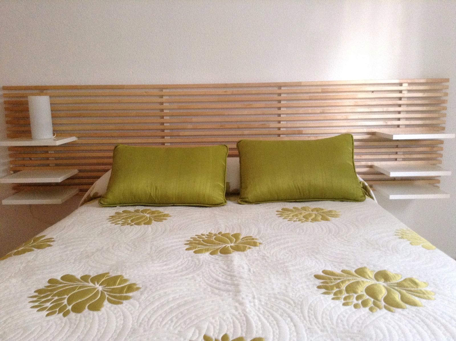 Bedroom of Apartment to rent in Dos Hermanas  with Air Conditioner, Furnished and Washing machine