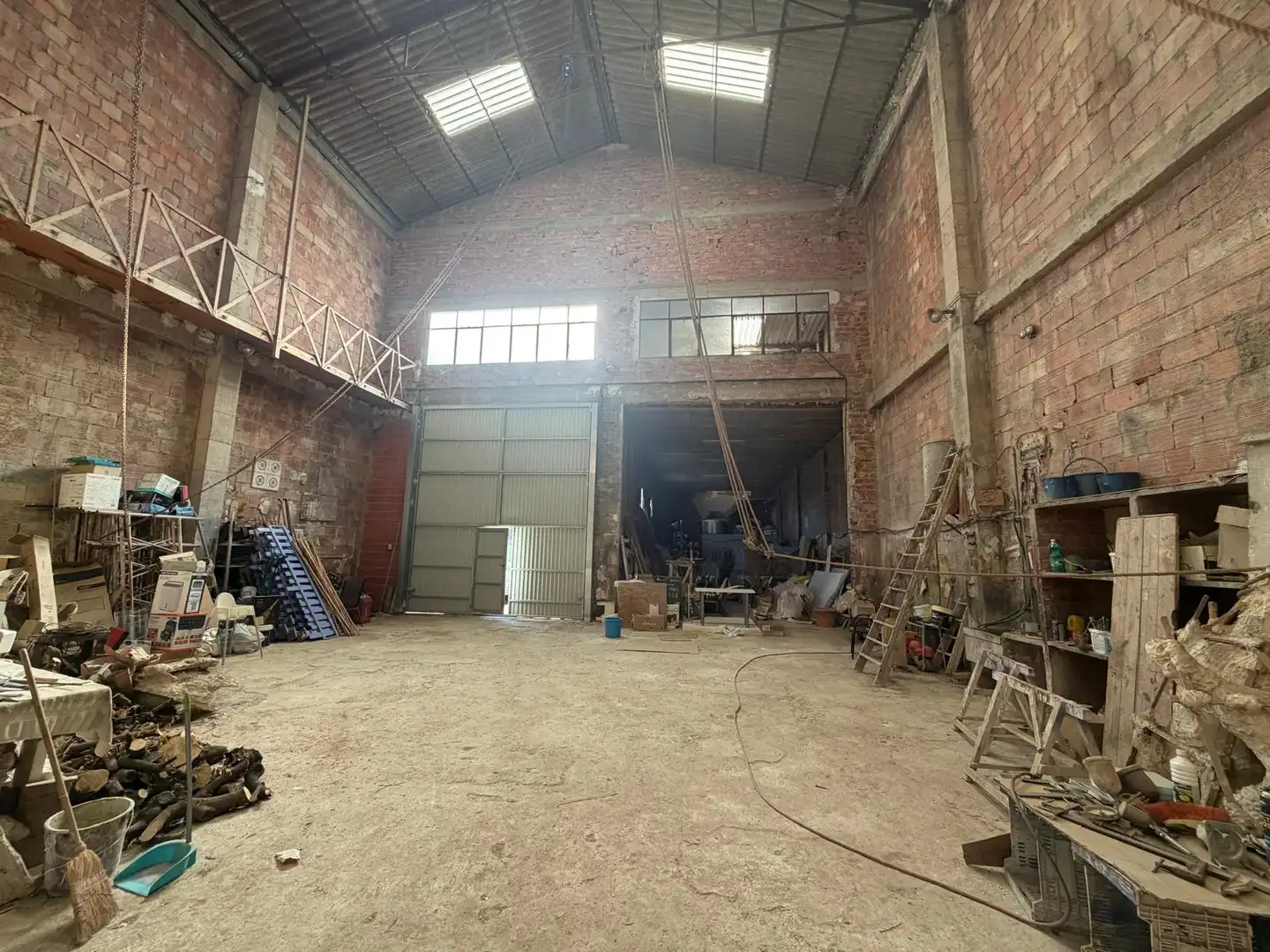 Nave industrial in vendita a Llombai, imagen 2