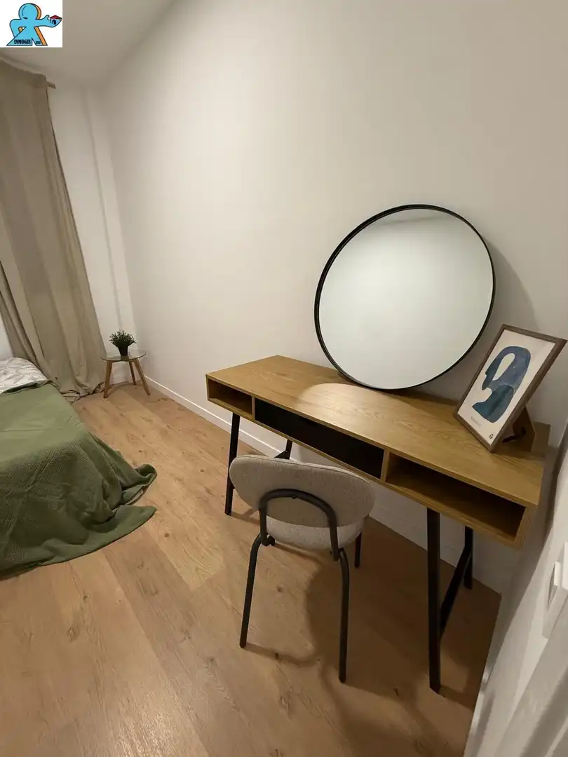 Habitación de Planta baja en venta en Vilalba Sasserra con Parquet