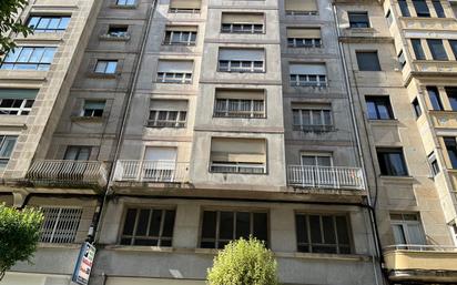 Vista exterior de Pis en venda en Vigo 