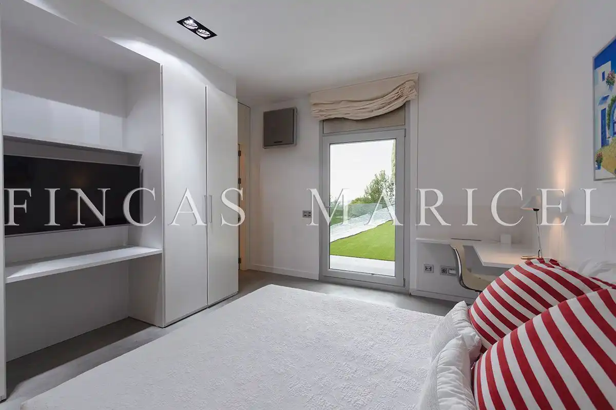 Habitación de Casa o chalet en venta en Sitges con Aire acondicionado, Calefacción y Jardín privado