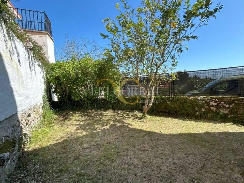 Casa o xalet en venda en Llanes amb Calefacció, Jardí privat i Traster