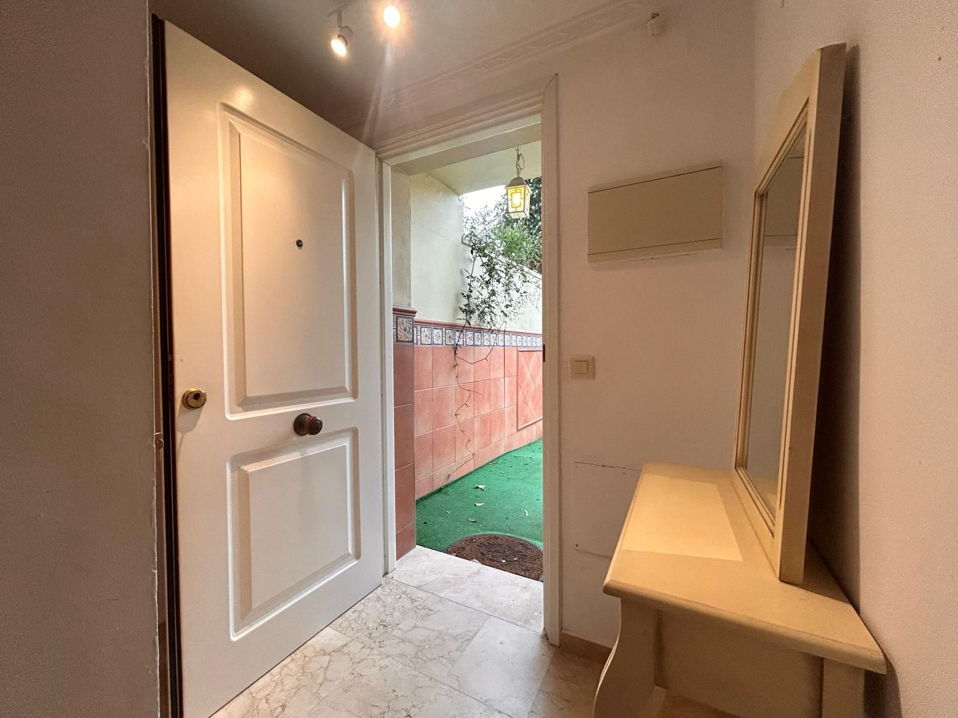 Single-family semi-detached for sale in Jerez de la Frontera  with Air Conditioner, Private garden and Terrace