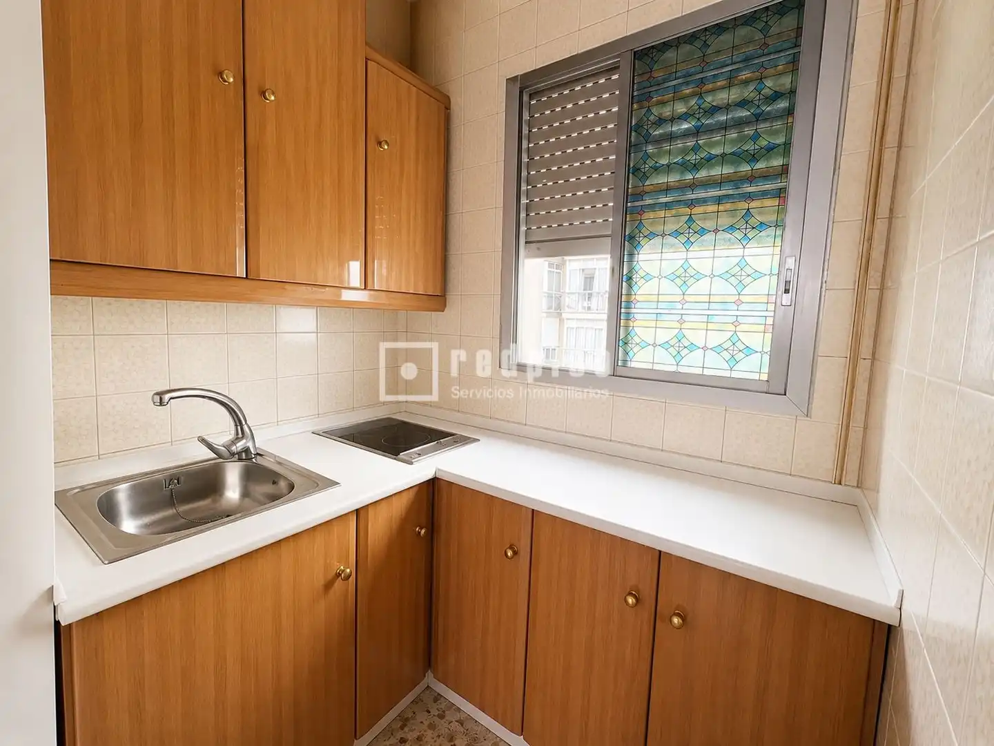 Cocina de Estudio de alquiler en Torremolinos con Terraza